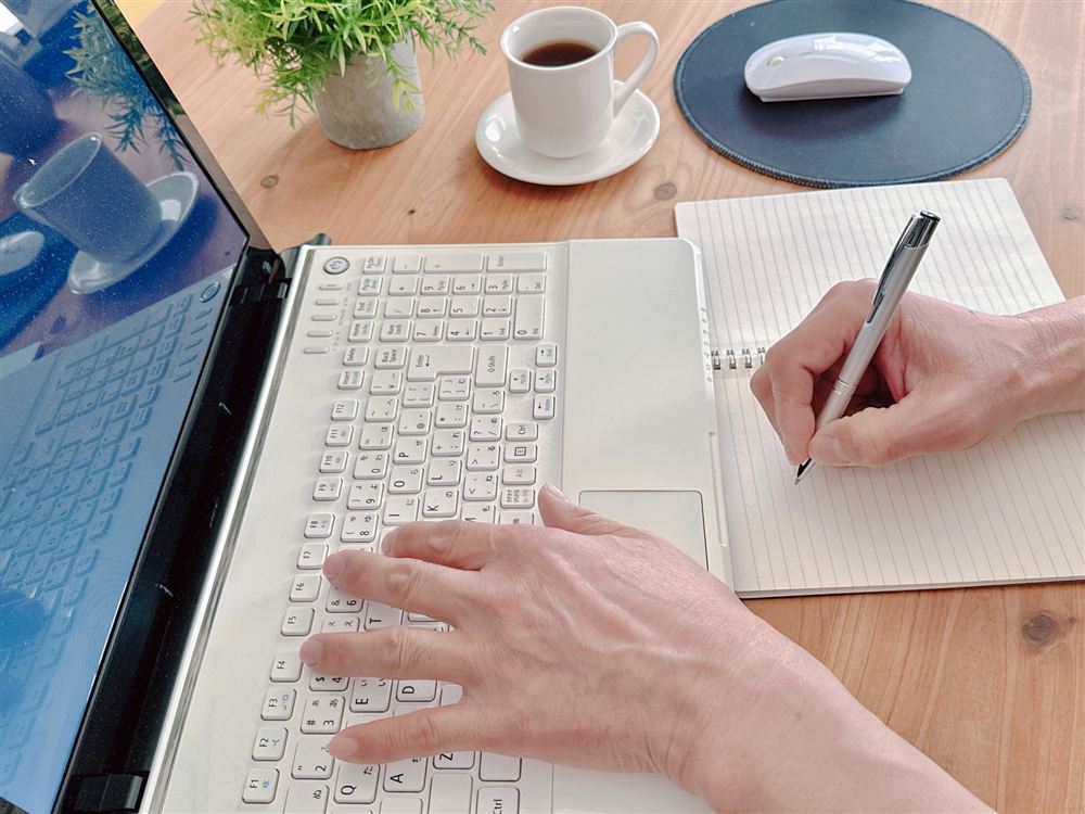 思考力のトレーニングにおすすめな『ビジネス発想源』